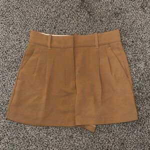 Aritzia Wilfred Trouser Shorts